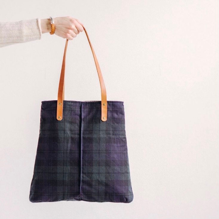 Gold Brown Plaid City Tote Oil Cloth Bag with Handmade Leather Straps –  Lindsay Jordan